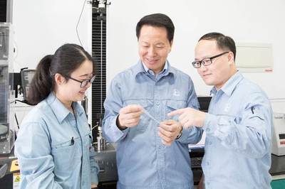王洪學 深耕高分子田野，做新材料技術的播種者